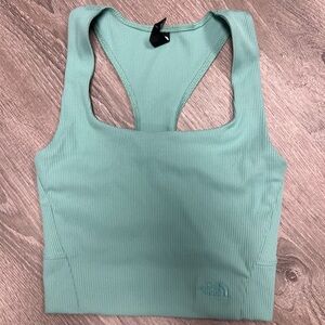 The North Face Crop Top🌊